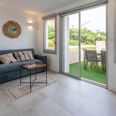 Apartment Vue Maxime Sainte-Maxime